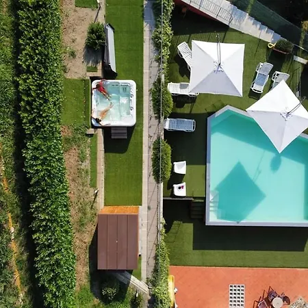 Aparthotel La Marina