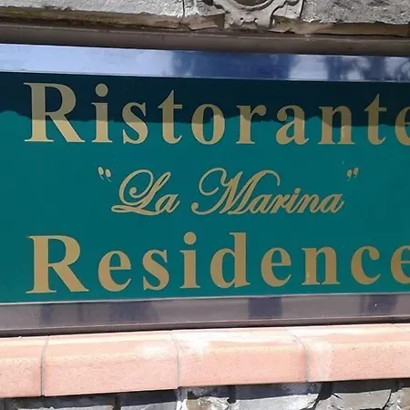 La Marina 4*