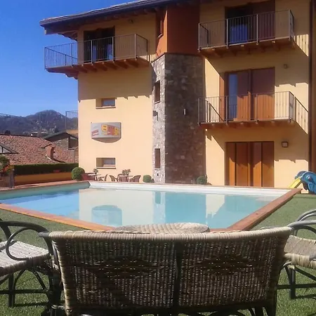La Marina Resort Pontida
