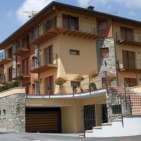 La Marina