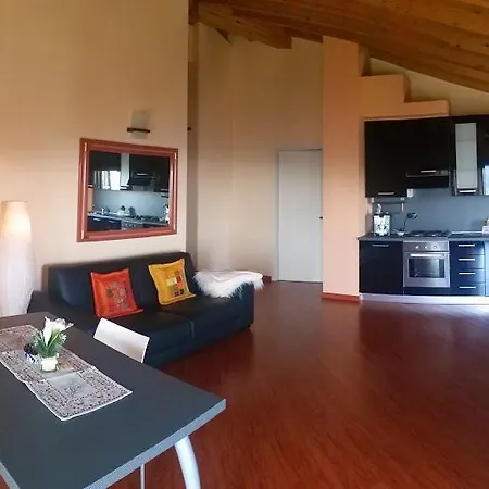 Aparthotel La Marina Resort Pontida
